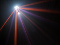 Eurolite LED D-30 Hybrid Strahleneffekt