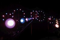 Showtec Stage Blinder FLEX Blaze Single Pod, LED-Blinder-Pod, 100 Watt, Tungsten-Dimmung, RGB-Blaze-Effekt, IP65