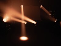 Futurelight EYE-1940 QCL Zoom LED Moving-Head Wash