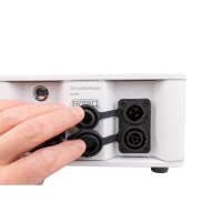 Briteq BTI-Akkupole white, 4x 5 Watt LED Spot 3000K warmweiß, 25°, Beleuchtung für Messestände/Ausstellungsräume/Produktpräsentationen, IP65