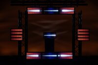 Showtec Titan Strobe 1000 FX, 1000 Watt LED-Stroboskop mit RGB-LED-Sektionseffekten